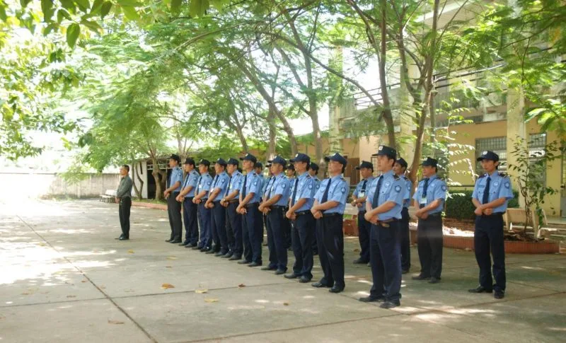 cong ty bao ve quan 2