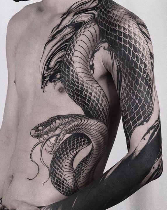 Dũng Tattoo Studio