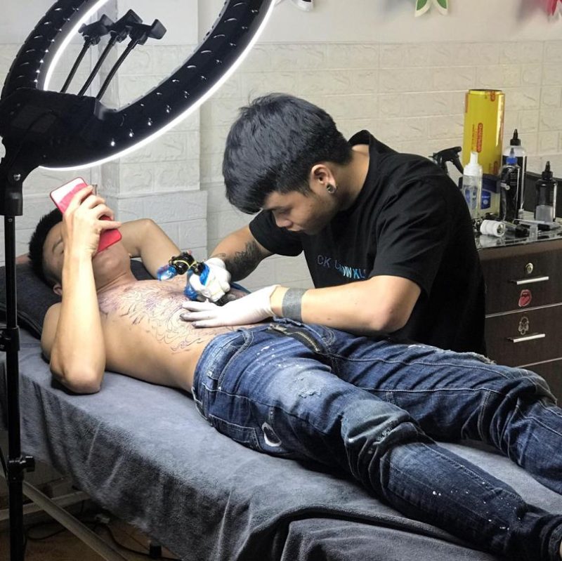 Văn Tây Tattoo