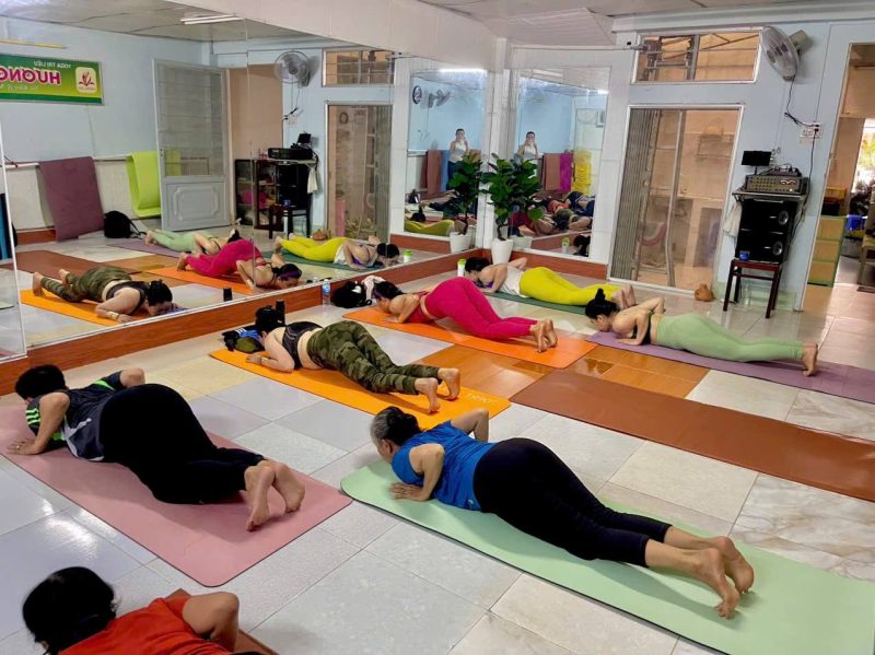 Yoga Hương Sen