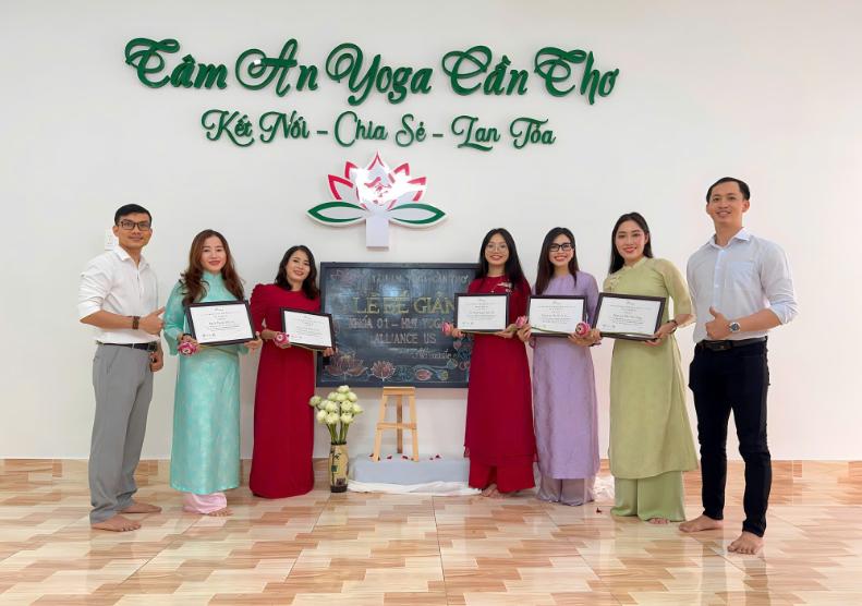 Đội ngũ chuyên nghiệp tại Tâm An Yoga