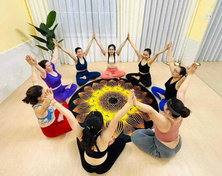 Family Yoga