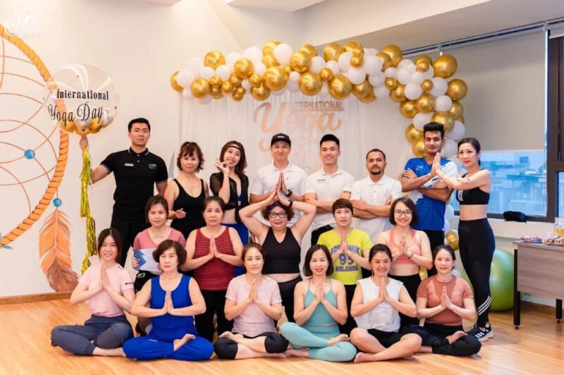 iFit Hạ Long