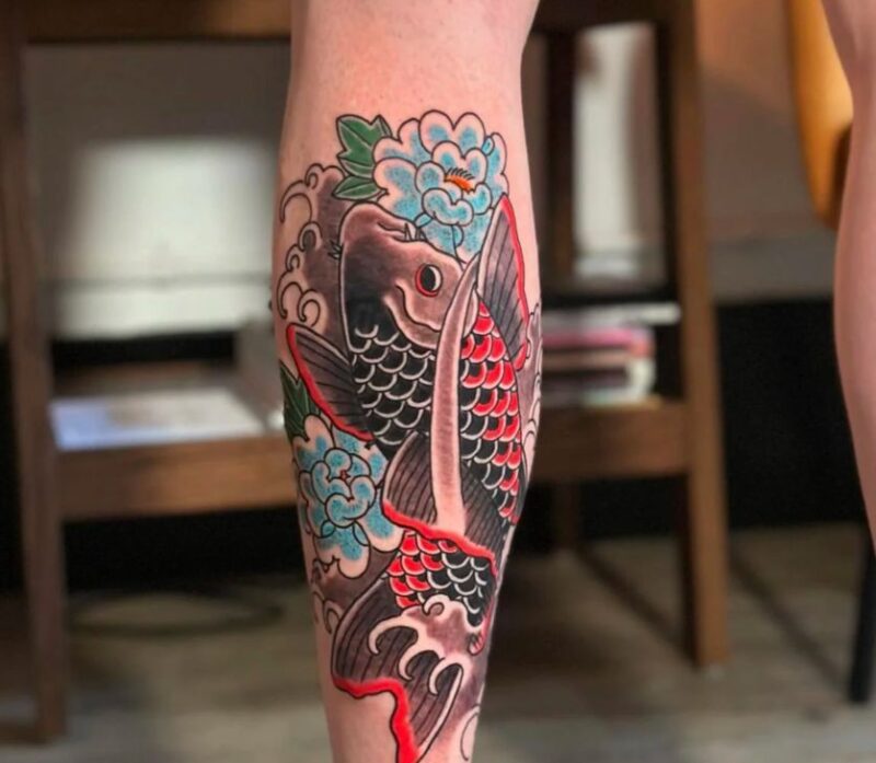Hình xăm cá chép và hoa mẫu đơn