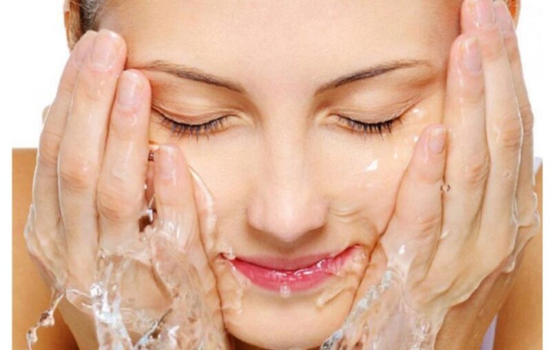 Sau khi thực hiện plasma hãy chăm sóc da thật kỹ lưỡng