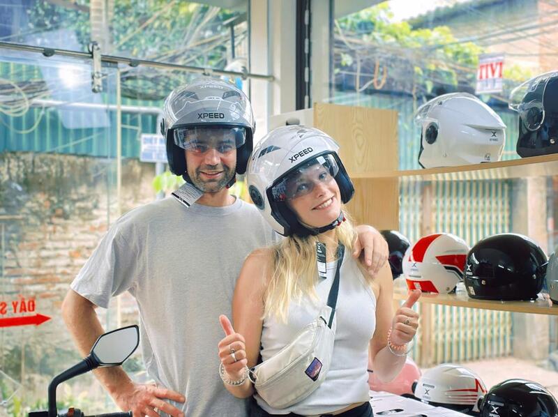 Cửa hàng nón bảo hiểm HJC