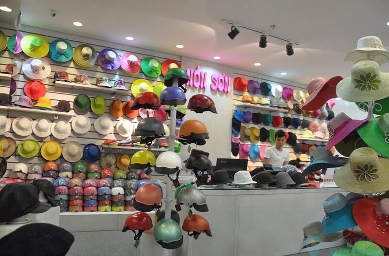 Cửa hàng Nón Sơn