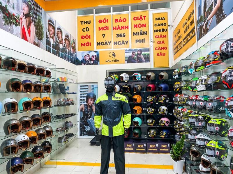 cửa hàng nón trùm