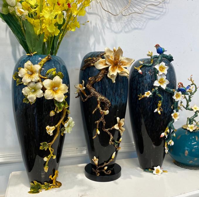 Bình hoa gốm sứ thiết kế cao cấp