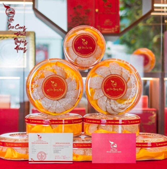 Yến Cung Đình Thượng Hoàng