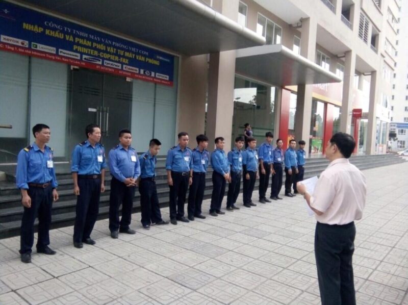 Bảo vệ Việt Dũng