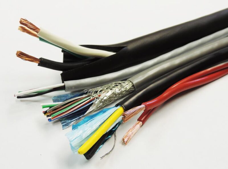 Dây cáp bọc giáp
