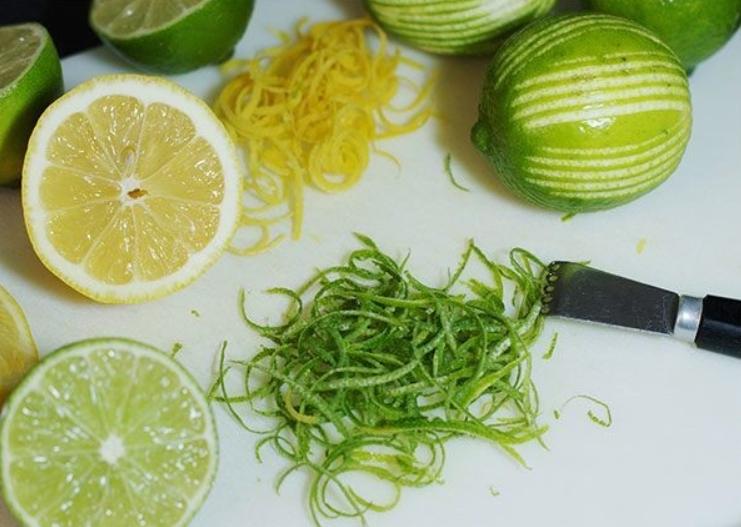Tẩy trắng răng bằng vỏ chanh