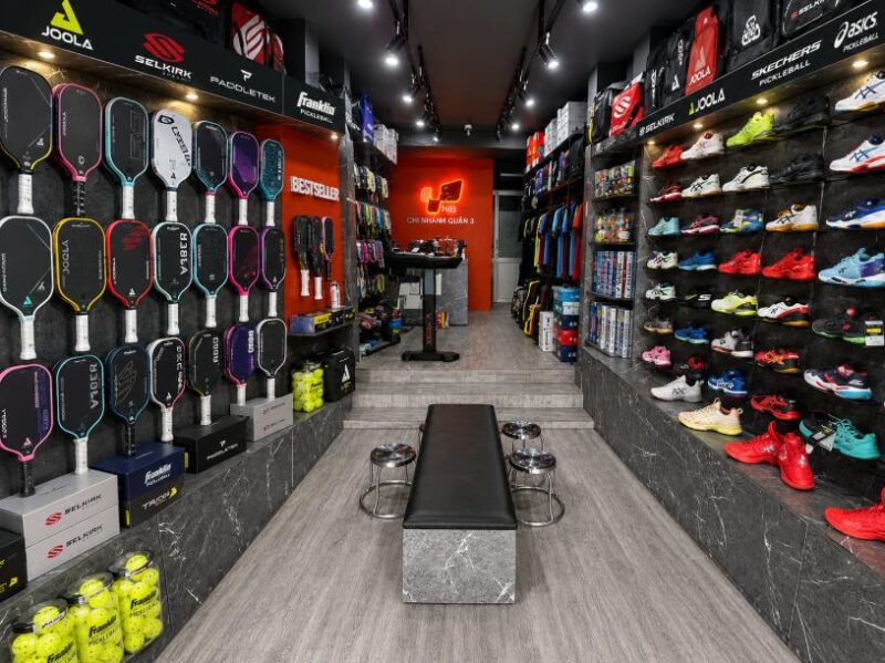 Hệ thống cửa hàng VNB Sports