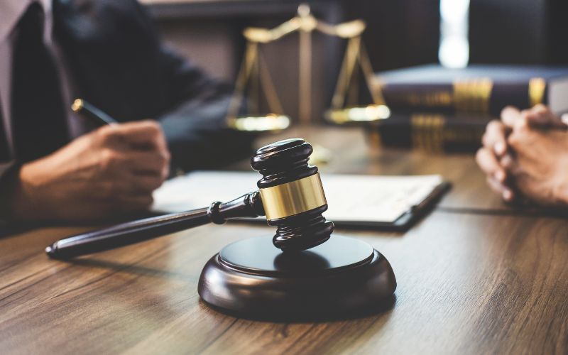 Có đầy đủ giấy phép và hồ sơ pháp lý