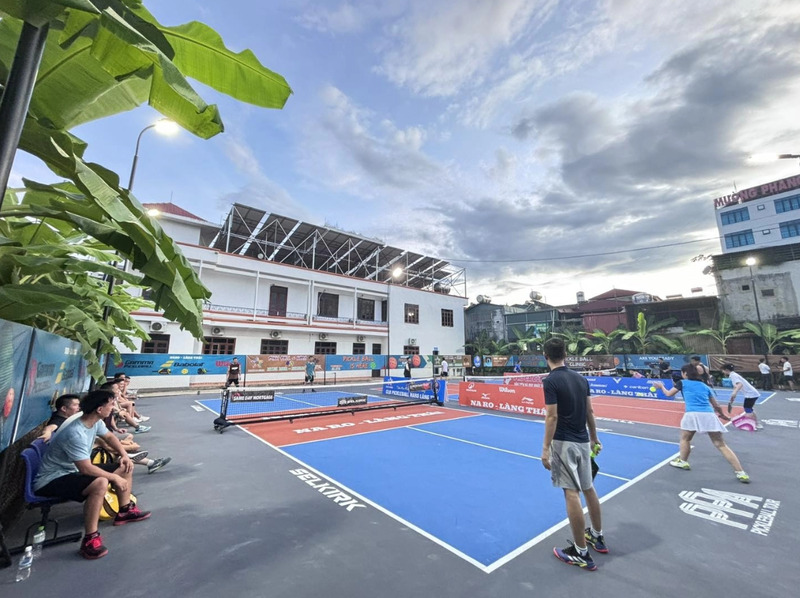 Sân Pickleball Naro Làng Thái